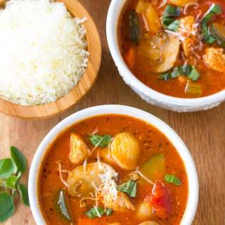 Healthy Chicken Cacciatore Soup