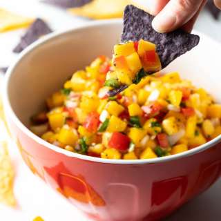 Peach Mango Salsa (Pico de Gallo)