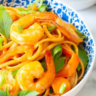 One Pot Thai Shrimp Curry Noodle Bowls
