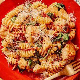 Tuscan Chicken Pasta