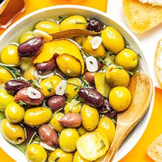 Easy Marinated Olives with Garlic and Herbs
