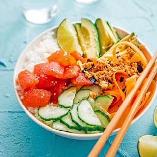 Vegan Tomato Tuna Poke Bowl