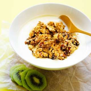 How To Make Salted Caramel Granola