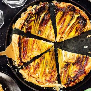 Easy Upside Down Leek Tart Recipe (Step-By-Step)