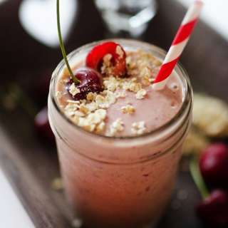 Cherry Oat Smoothie Recipe
