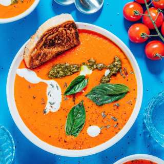 Roasted Red Pepper and Tomato Soup