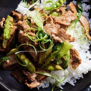 Garlic Ginger Steak Stir Fry