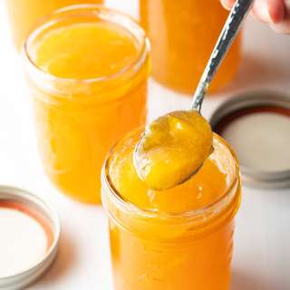 Peach Jam (Peach Preserves Recipe)