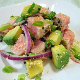 Grilled Tuna Avocado Salad
