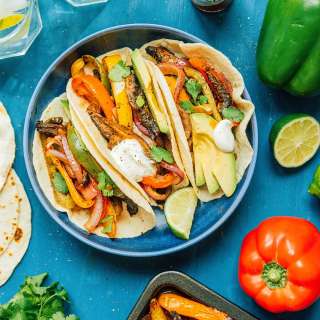 How To Make Vegetarian Fajitas (30 Minute Recipe)
