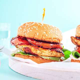 Grilled Halloumi Burgers (20 Minutes)