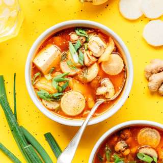 Kimchi Soup Recipe | Kimchi-Jjigae