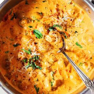Creamy Tuscan Marry Me Mushrooms