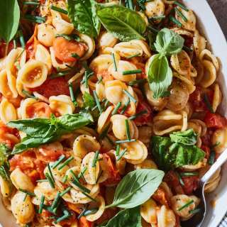 Tomato Confit Pasta Salad