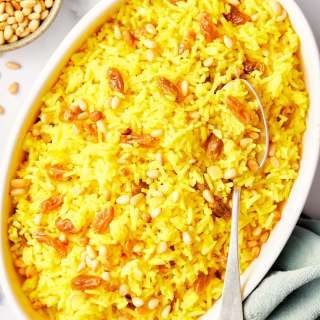 Saffron Rice Recipe with Raisins and Pine Nuts