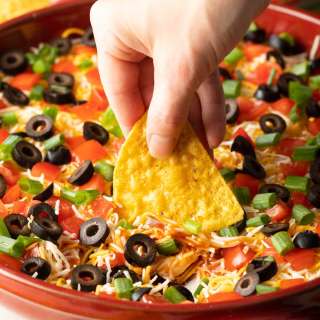 Retro Taco Pizza (Layered Taco Dip)