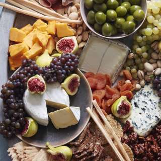 How To Make a Cheese Plate