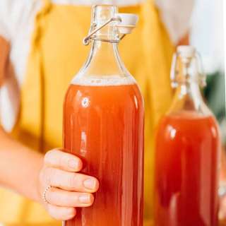 The Simple Guide to Kickass Kombucha