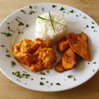 Pollo en Salsa Coco