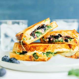 Blueberry Grilled Cheese (With Goat Cheese & Basil)
