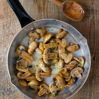 Mushrooms with Garlic and Sherry