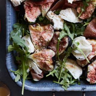 Fig Salad with Fresh Mozzarella