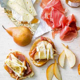 Prosciutto, Pear, and Brie Toasts