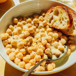 Lemony Braised Chickpeas