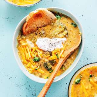30-Minute Broccoli Cauliflower Cheese Soup