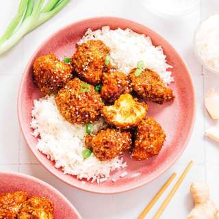 Sticky Garlic Cauliflower Recipe (Baked or Air Fried!)