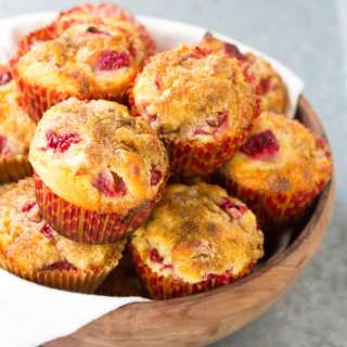 Strawberry Rhubarb Muffins Recipe