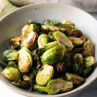 Best Air Fryer Brussel Sprouts (Fresh or Frozen)