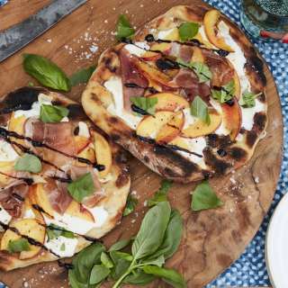 Grilled Peach and Prosciutto Pizza