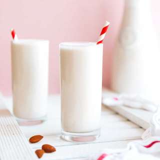 Creamy Homemade Almond Milk Recipe
