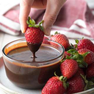 Chocolate Fondue Recipe (Choc-Dip)