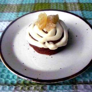 Grapefruit and candied ginger cupcakes