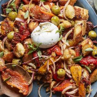 Antipasti Burrata Panzanella