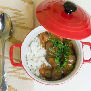 Hearty tomato mushroom stew, or what we (eventually) found in the woods