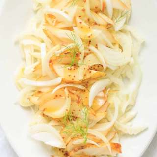 Pear and fennel salad with apples and mustard vinaigrette