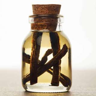 Homemade Vanilla Extract