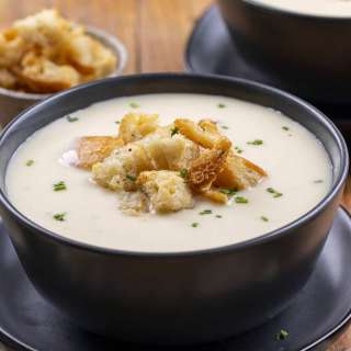 100 Clove Garlic Soup