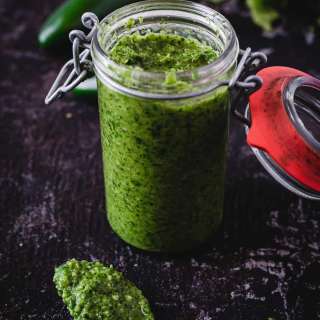 Yemenite hot sauce (schug)
