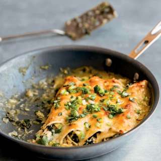Skillet Chicken Enchiladas