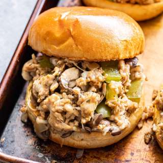 Philly Cheesesteak Sloppy Joes