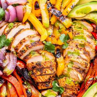 Grilled Chicken Fajita Salad