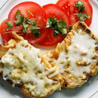 Cheese grenki, or the Russian take on French toast