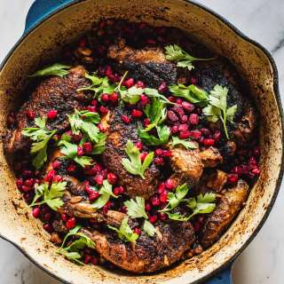 Walnut and pomegranate chicken recipe