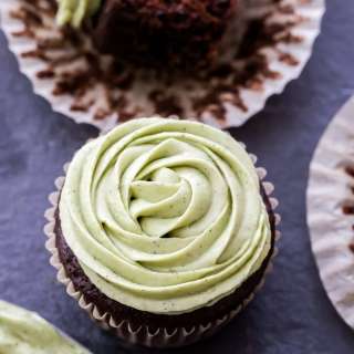 Chocolate Cupcakes with Matcha Vanilla Cream Cheese Frosting