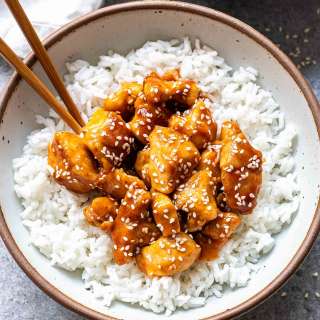 Honey Sriracha Sesame Chicken