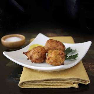 Spanish Cod Fritters ~ Buñuelos de Bacalao